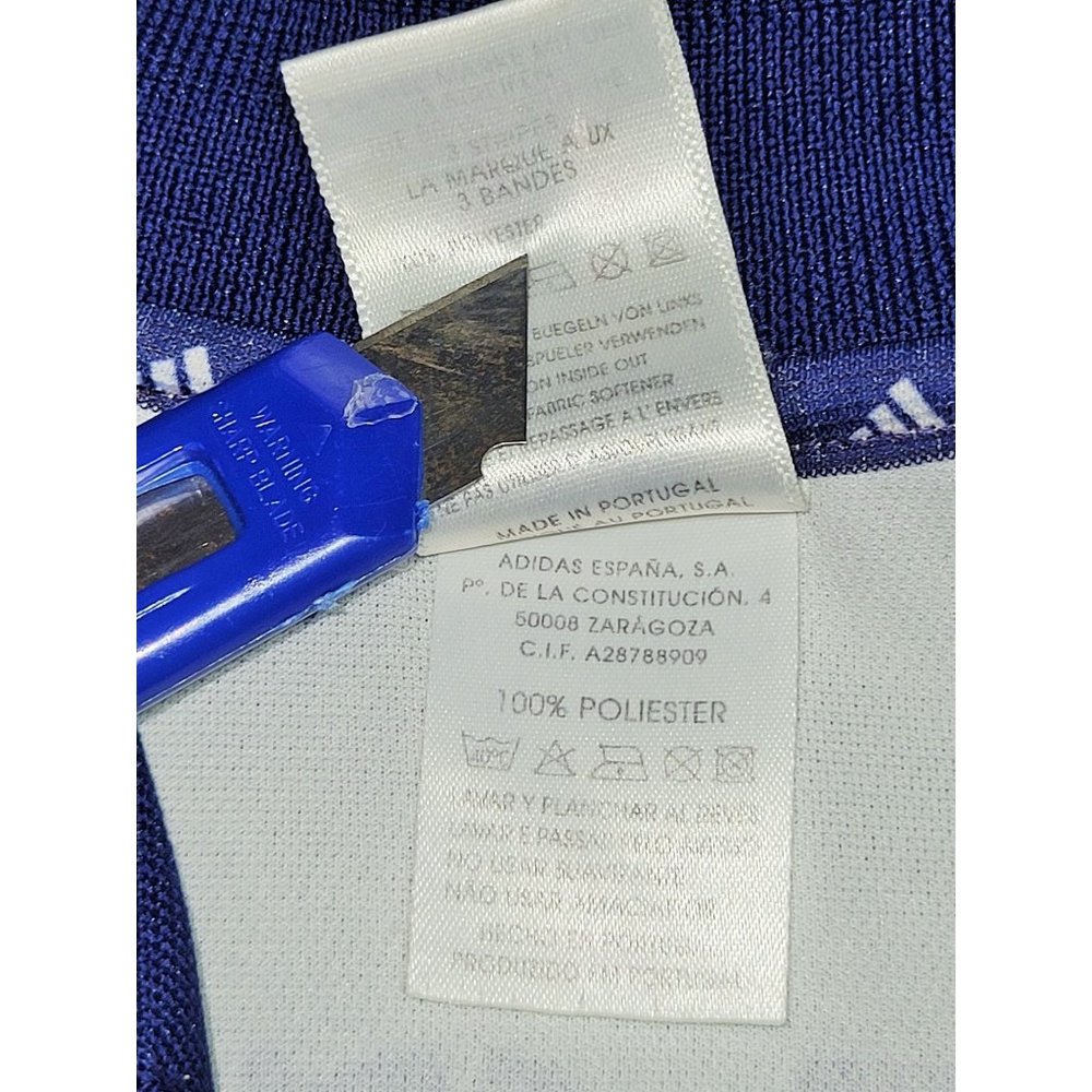 Figo Real Madrid 2000 2001 Soccer Jersey Shirt XL SKU# 685331 - Picture 7 of 9